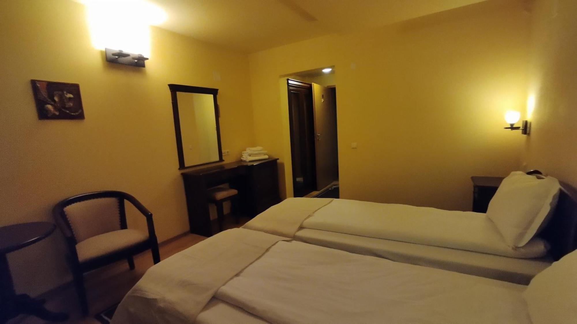 La Cuib Cristian Sibiu Hotel Luaran gambar